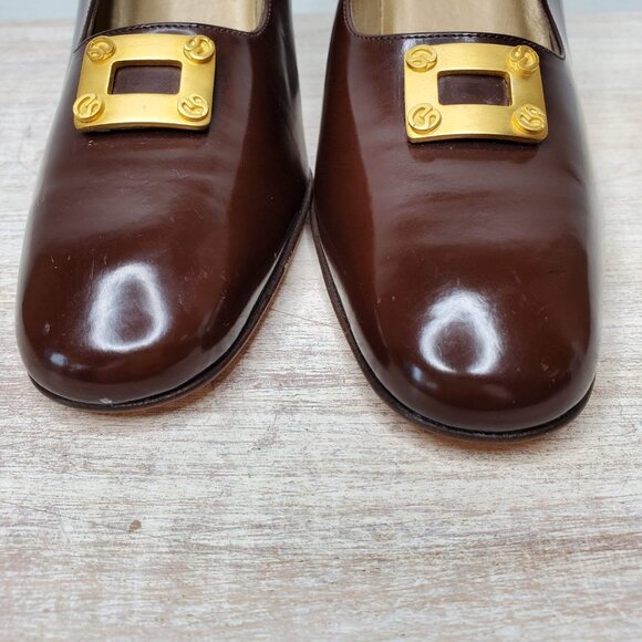 ST. JOHN Classic Brown Patent Heels w/Gold Hardware | Size: 8AA - Picture 5 of 9